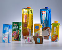 WSFM1100-2000型液體奶、飲料紙盒專用材料擠出復合淋膜機